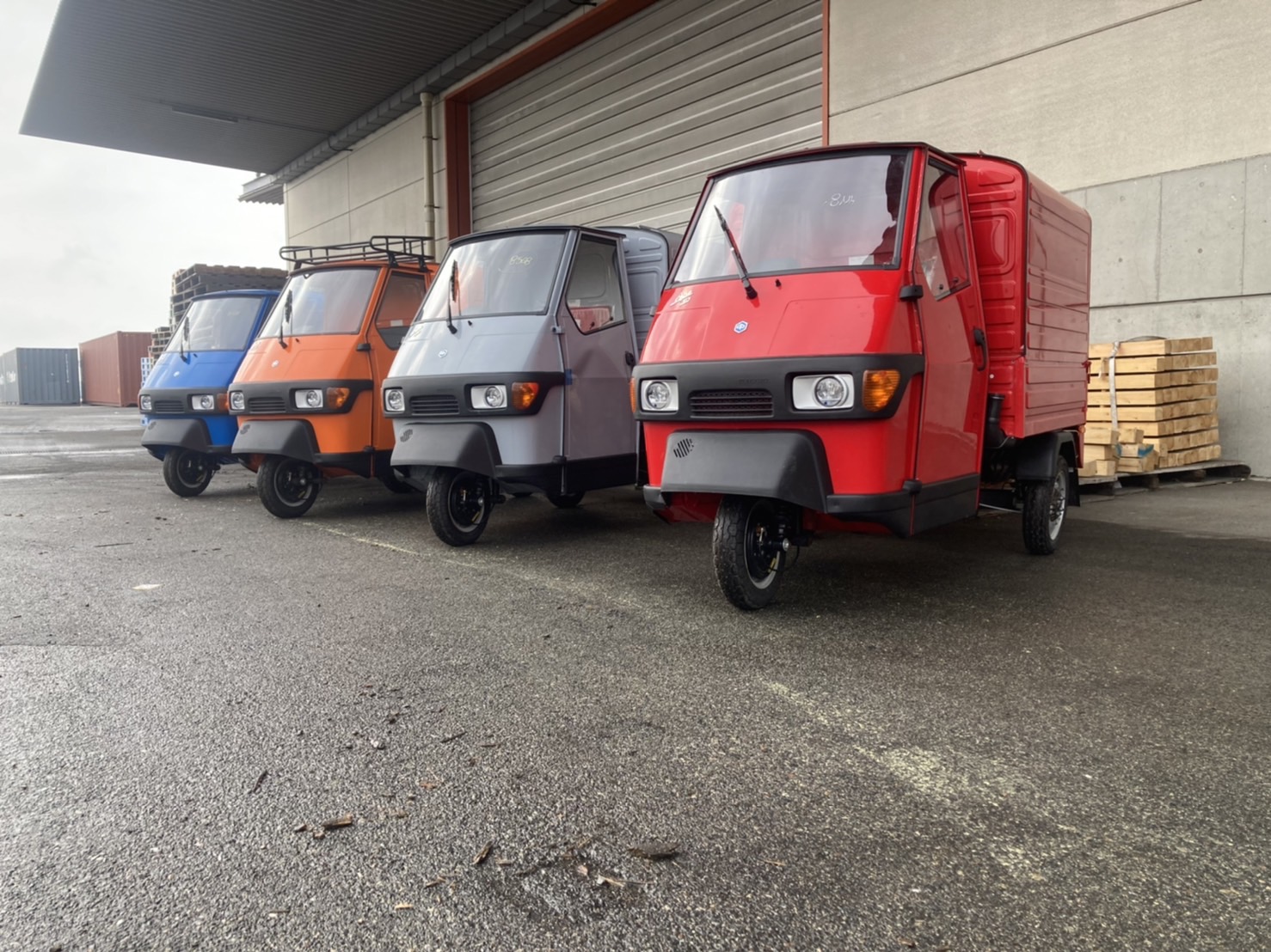 PIAGGIO Ape50 Euro4 在庫あとわずか・・ | Ｂｏｓｃｏ人の仕事